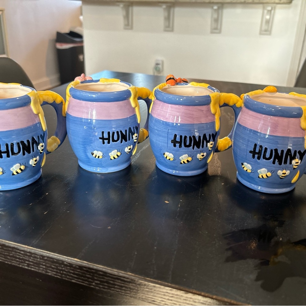 RARE collectible Disney Winnie the Pooh and friends coffee mug set 4 Pieces - Picture 2 of 10